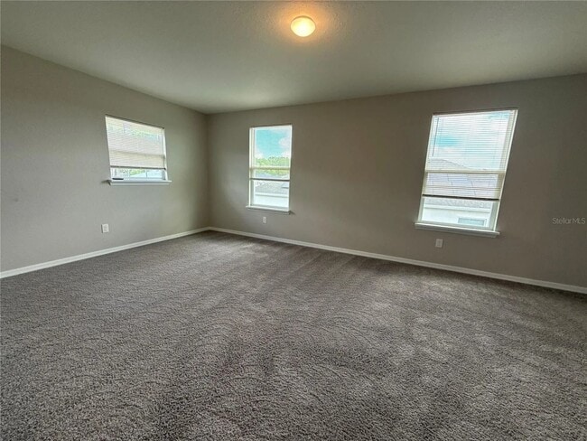Building Photo - Summercrest 5 Bedroom, 3.5 bath