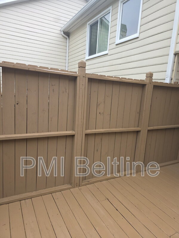 Building Photo - 2663 Arbor Glen Pl
