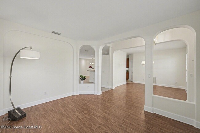 Building Photo - 4090 San Beluga Way