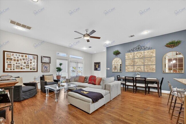 Building Photo - 5618 Lindell Ave