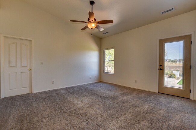 Building Photo - Nice home in Granville