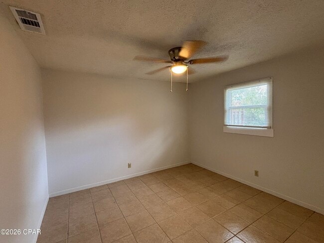 Building Photo - 149 S Hwy 22 A