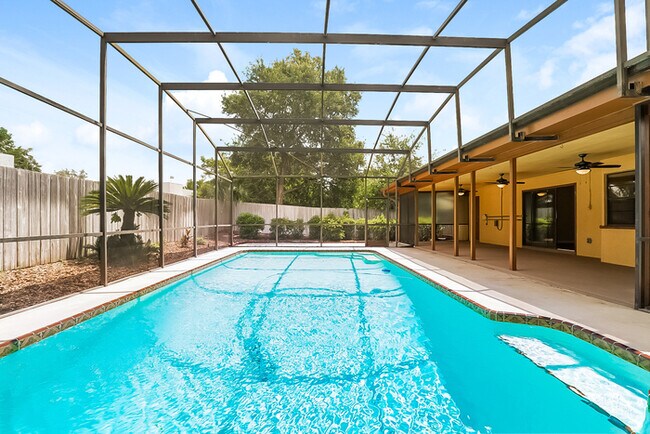Building Photo - Spacious 3-Bedroom Home with Pool
