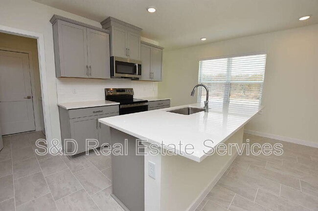 Building Photo - 3183 Cup Dr