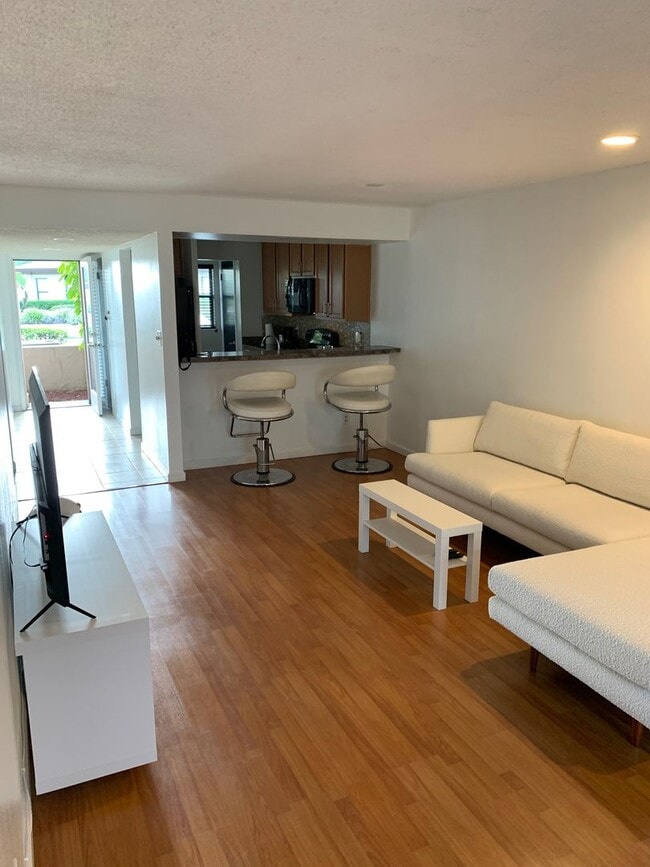 Building Photo - Audubon Place Condominium