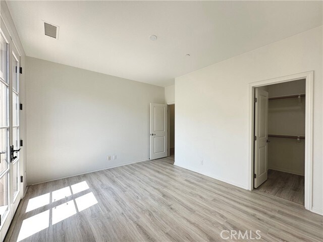 Building Photo - 38 Lupari