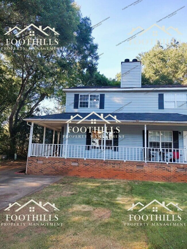 Building Photo - 4406 Lexington Way