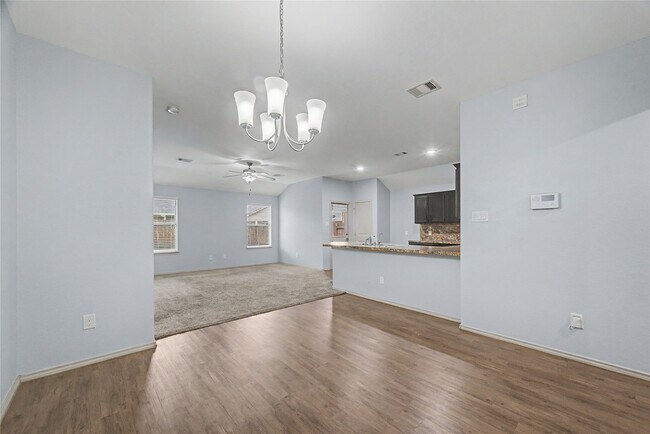 Building Photo - 16430 Rodeo River Rd