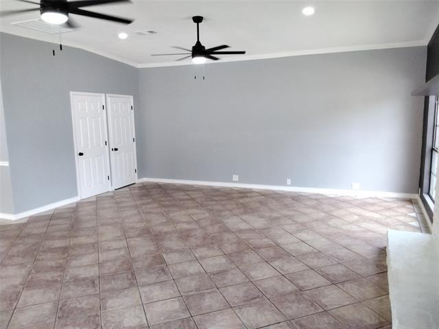 Building Photo - 2317 Meadow Dale