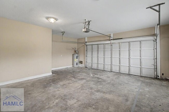 Building Photo - 158 Ashley Ln