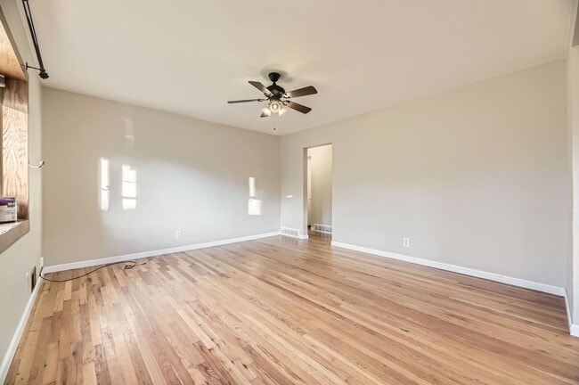 Building Photo - Spacious Home w/Large Backyard Only Blocks...