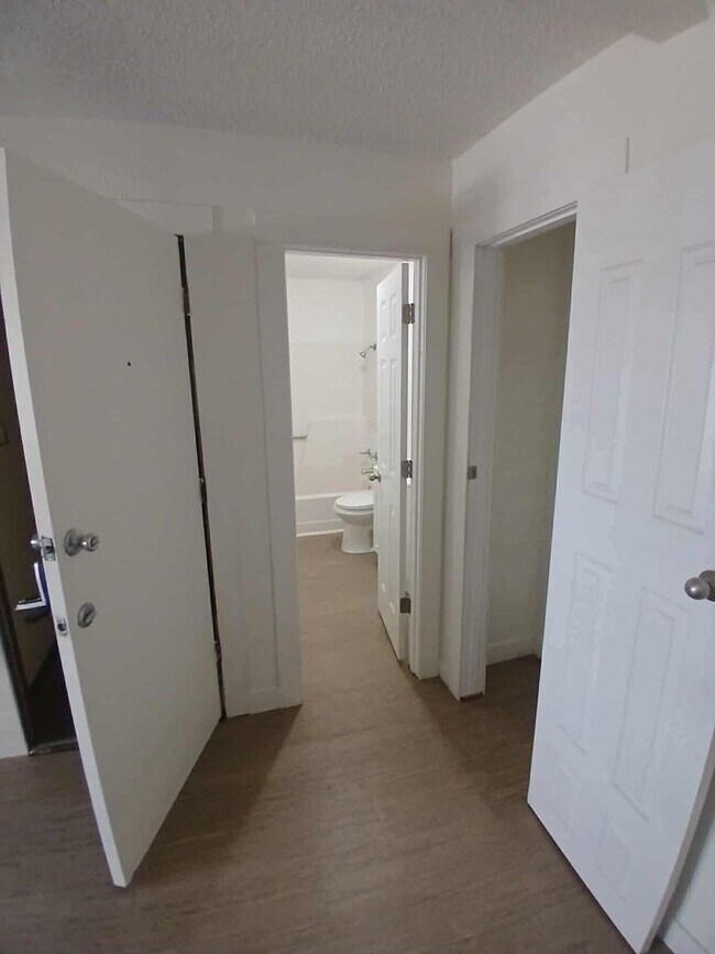 Building Photo - 901 Virginia St