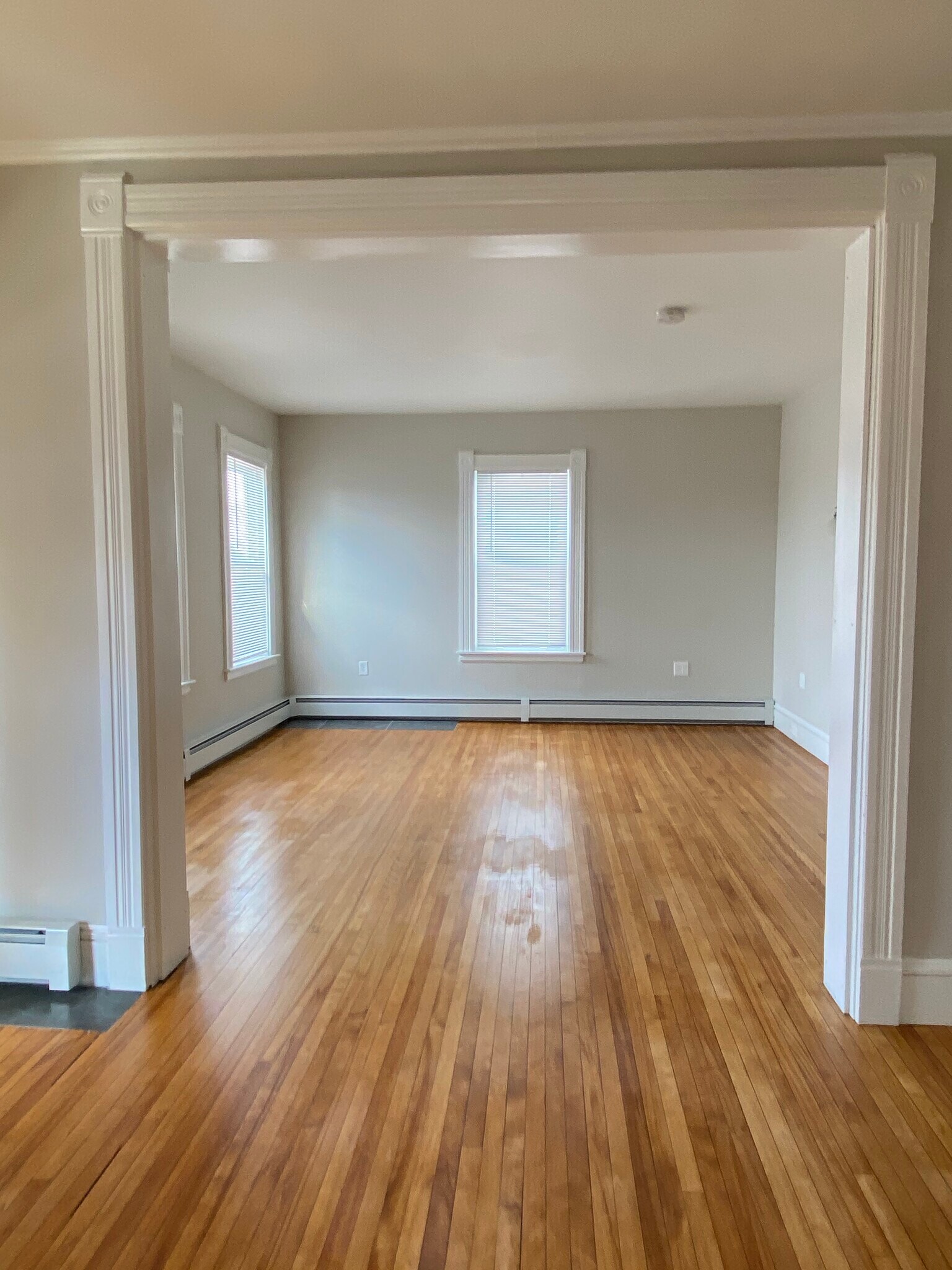 Living Room - 34 Uxbridge St