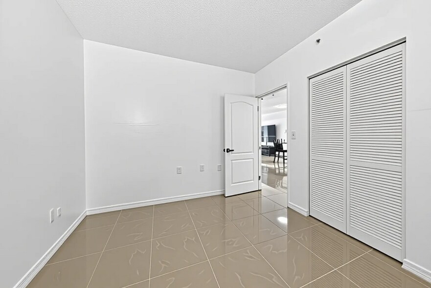 Building Photo - 5091 NW 7th St