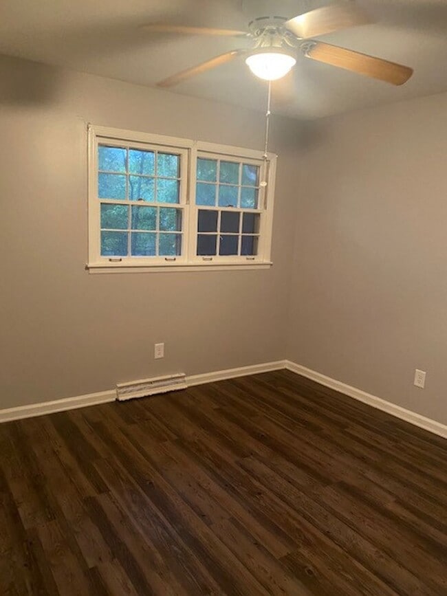 Building Photo - 734 12th St NW