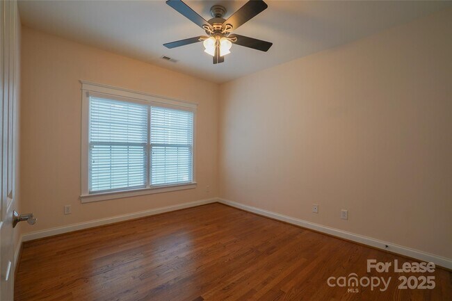Building Photo - 12637 Doster Ave