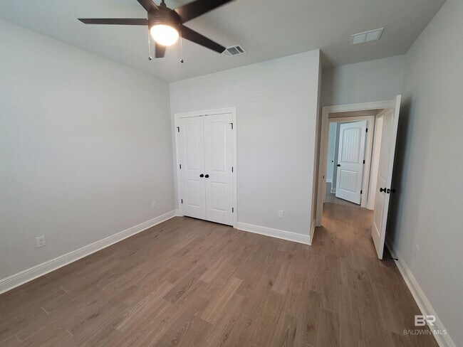 Building Photo - 1349 Aldon St