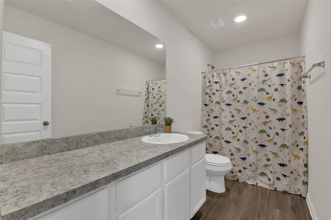 Building Photo - 16659 Olivewood Ln