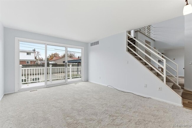 Building Photo - 5186 E 14 Mile Rd