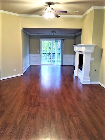 Building Photo - 1806 Knollcrest Cir