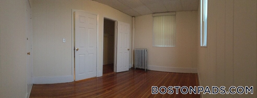 Building Photo - 437 Cambridge St