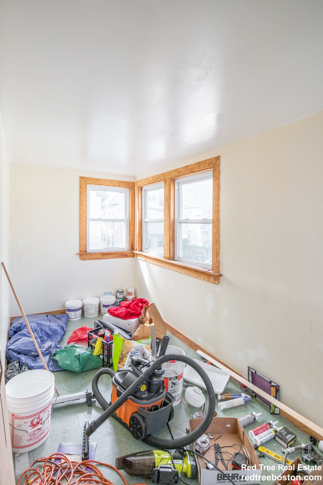 Building Photo - 110 Murdock St