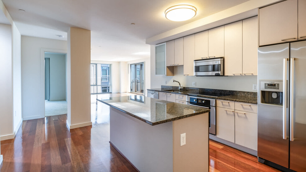 Kitchen with Stainless Steel Appliances - Avenir