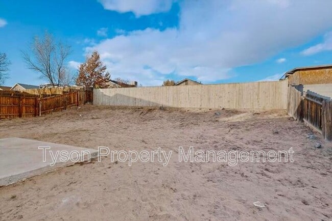 Building Photo - 11015 Connemara Dr SW