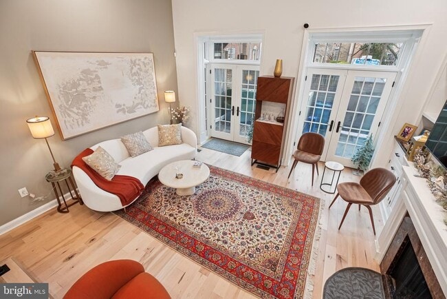 Building Photo - 4353 Westover Pl NW