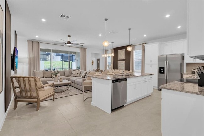 Building Photo - 2312 Zaballina Pl