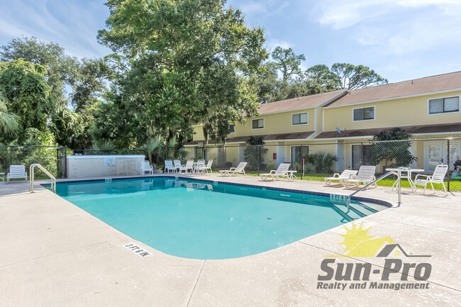 Building Photo - 480 Reed Canal Rd