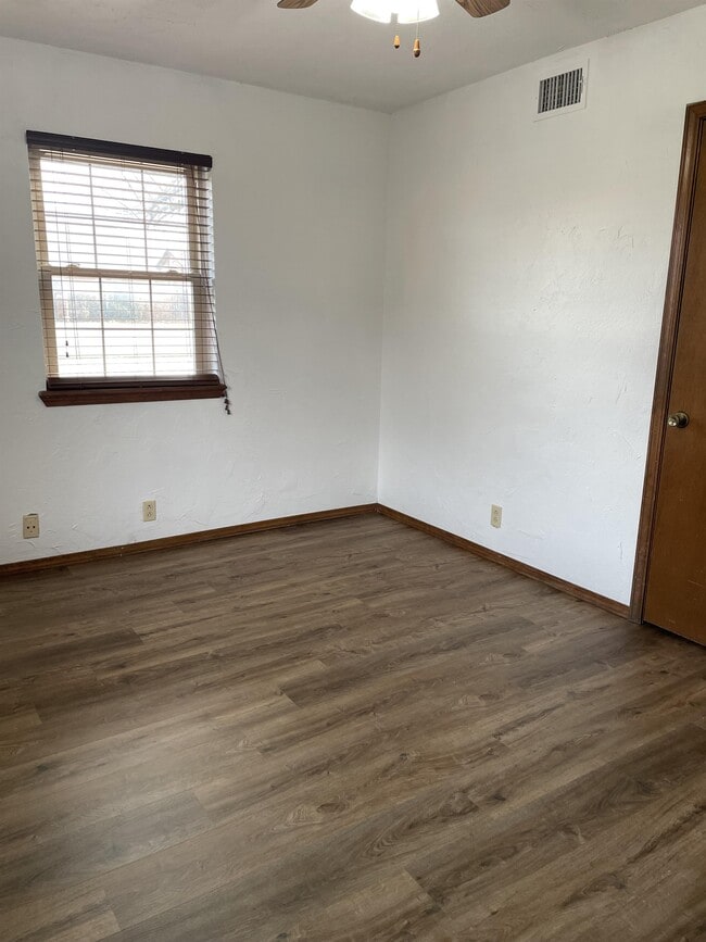 Building Photo - 4202 Concord Pl