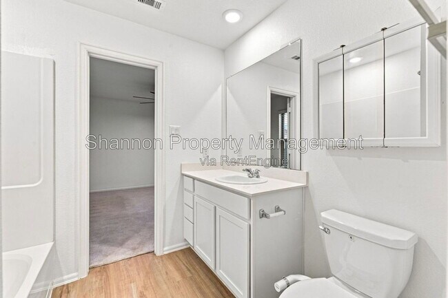 Building Photo - 7227 Gorrion Dr