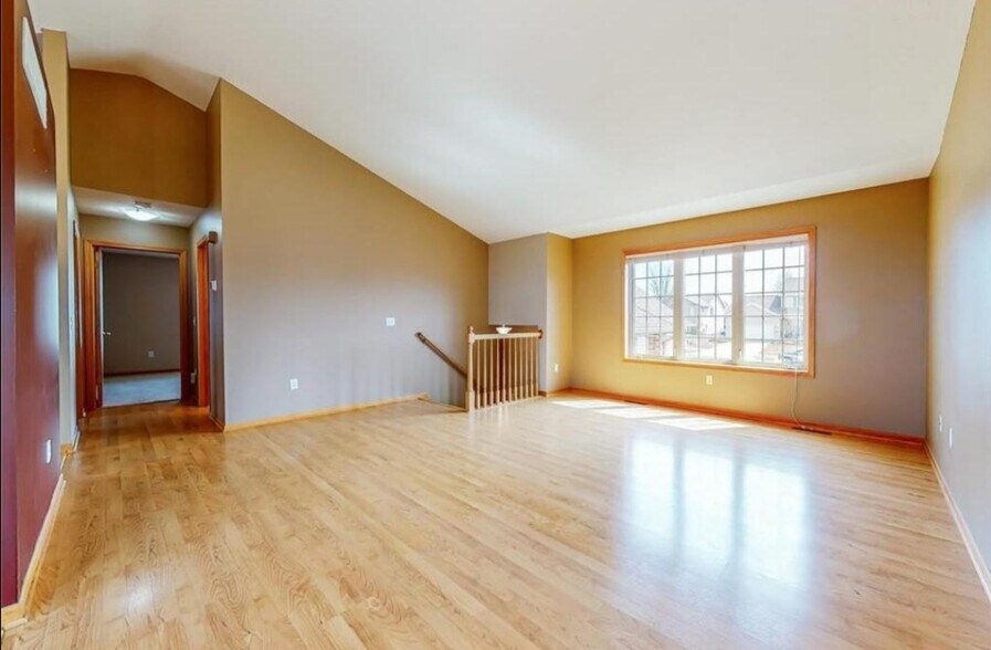 Building Photo - 6251 Fairway Dr NW