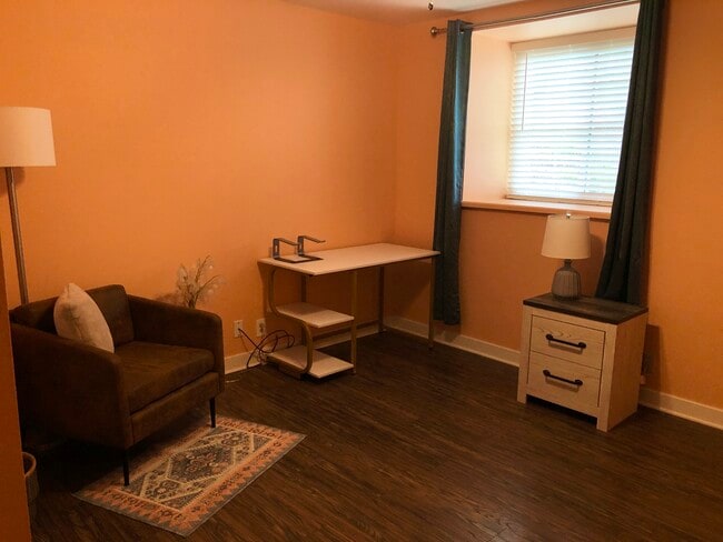 Building Photo - 7784 S Sunbird Way