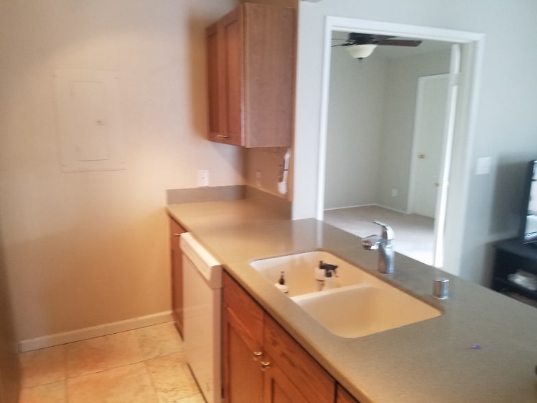 Building Photo - 68-3883-3883 Lua Kula St