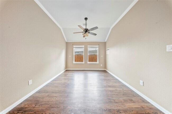 Building Photo - 3306 Benbrook Springs Ln