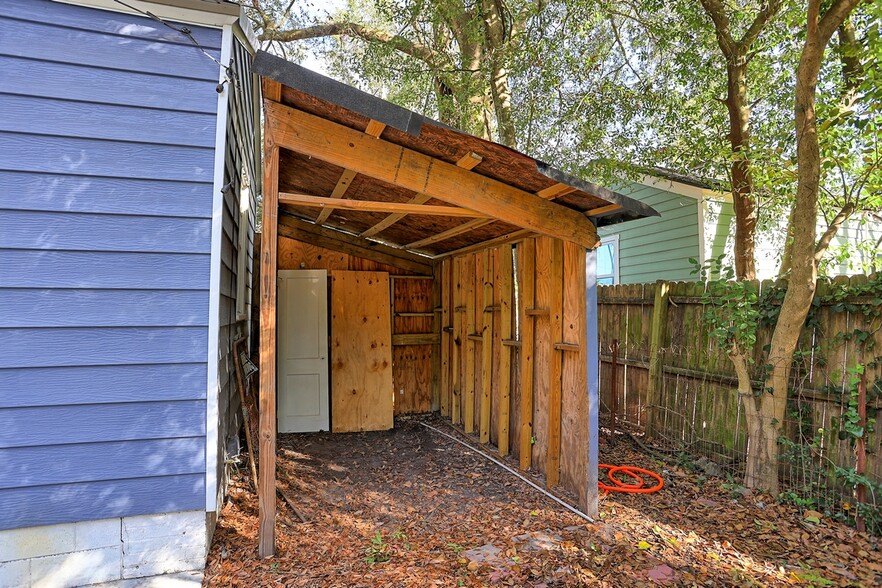 Building Photo - 1923 New Mexico St