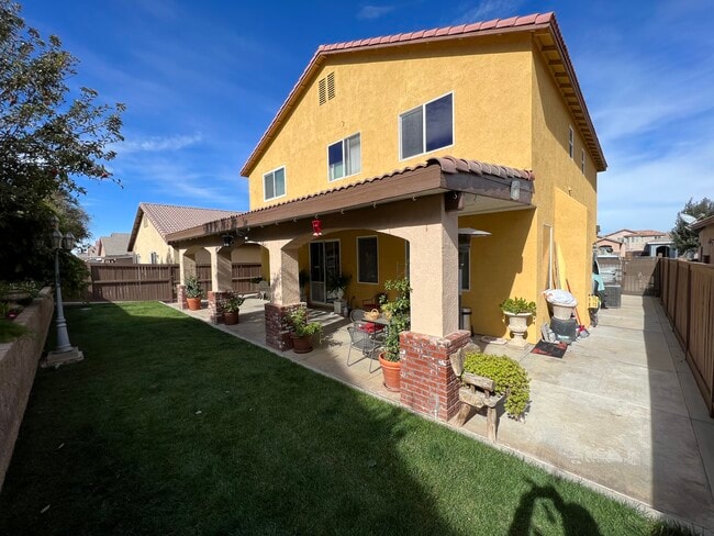 Building Photo - 9378 Agave Dr