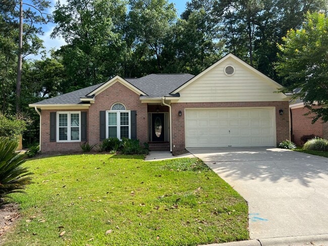 Primary Photo - 32 Oak Park Point