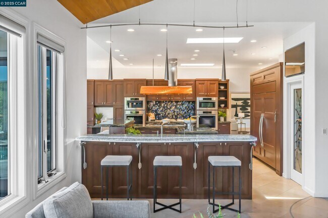 Building Photo - 1121 Eagle Nest Ct