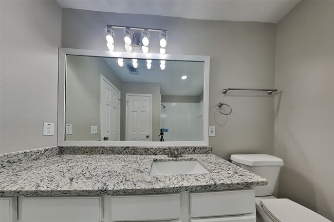 Building Photo - 14906 Woodcypress Ln