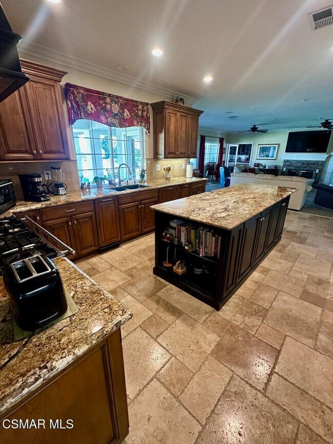 Building Photo - 468 Saddle Trail