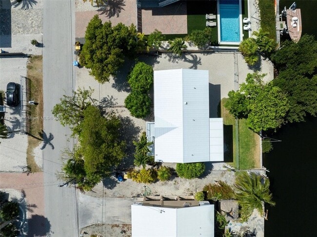 Building Photo - 129 Nautilus Dr