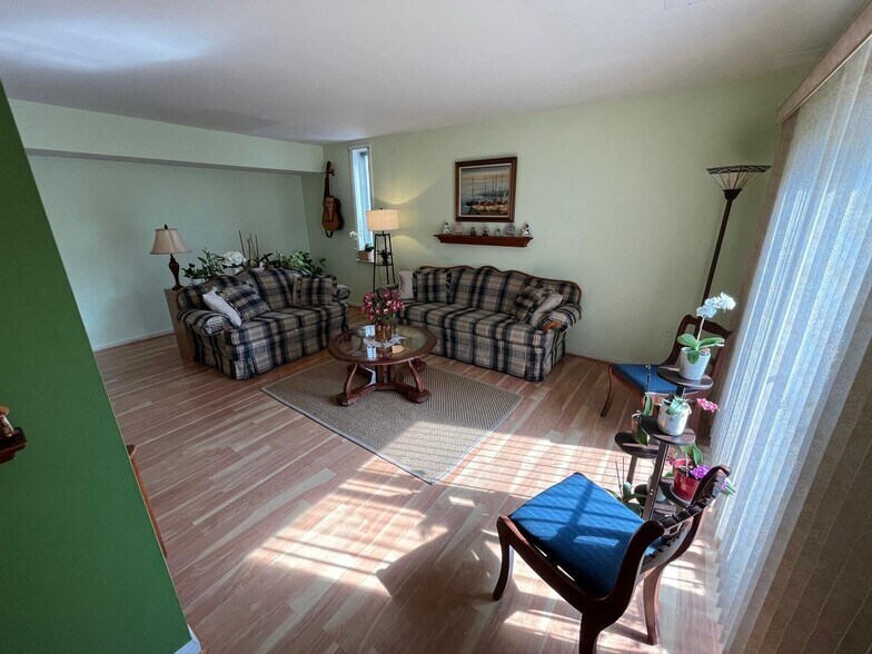 Building Photo - 4520 Conwell Dr