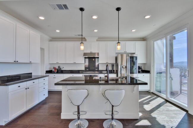 Building Photo - 3089 Valley of Hearts Delight Pl