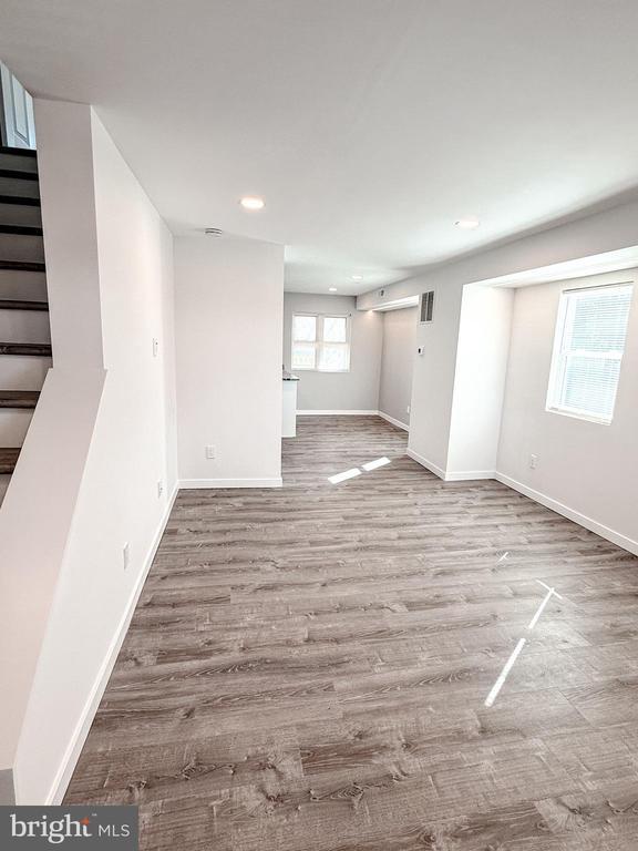 Building Photo - 7713 Baltimore St