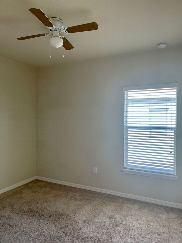 Building Photo - 6558 S Goldenrod Rd