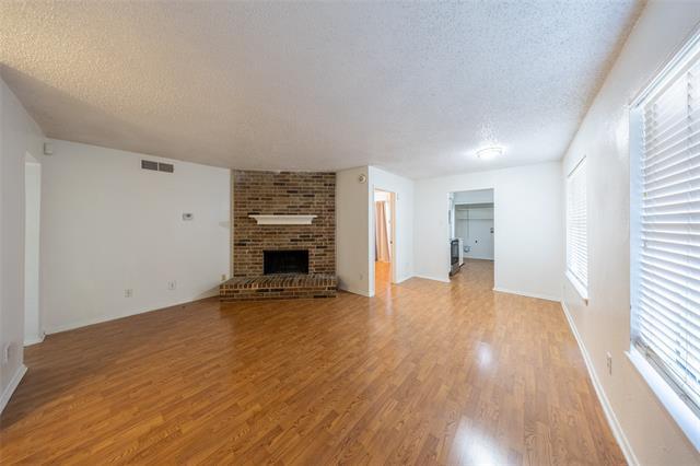 Building Photo - 1805 Spring Creek Pkwy