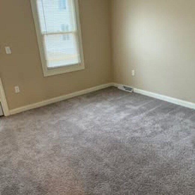 Building Photo - Luxury Living in Historic Brewer’s Hill 2010 N Buffum St. | 3 Bed, 2.5 Bath + Loft | $2,695/mo